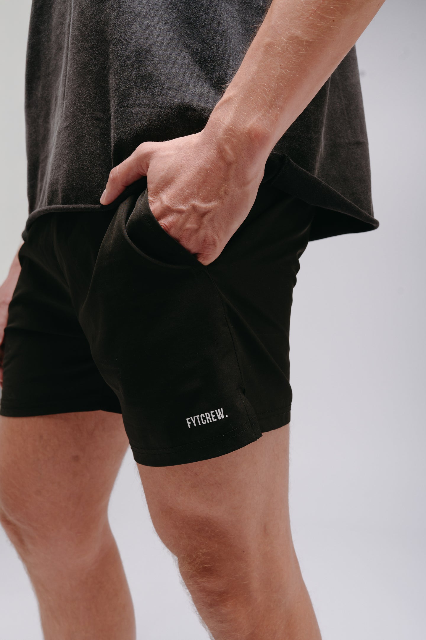 MOTION. Training Shorts